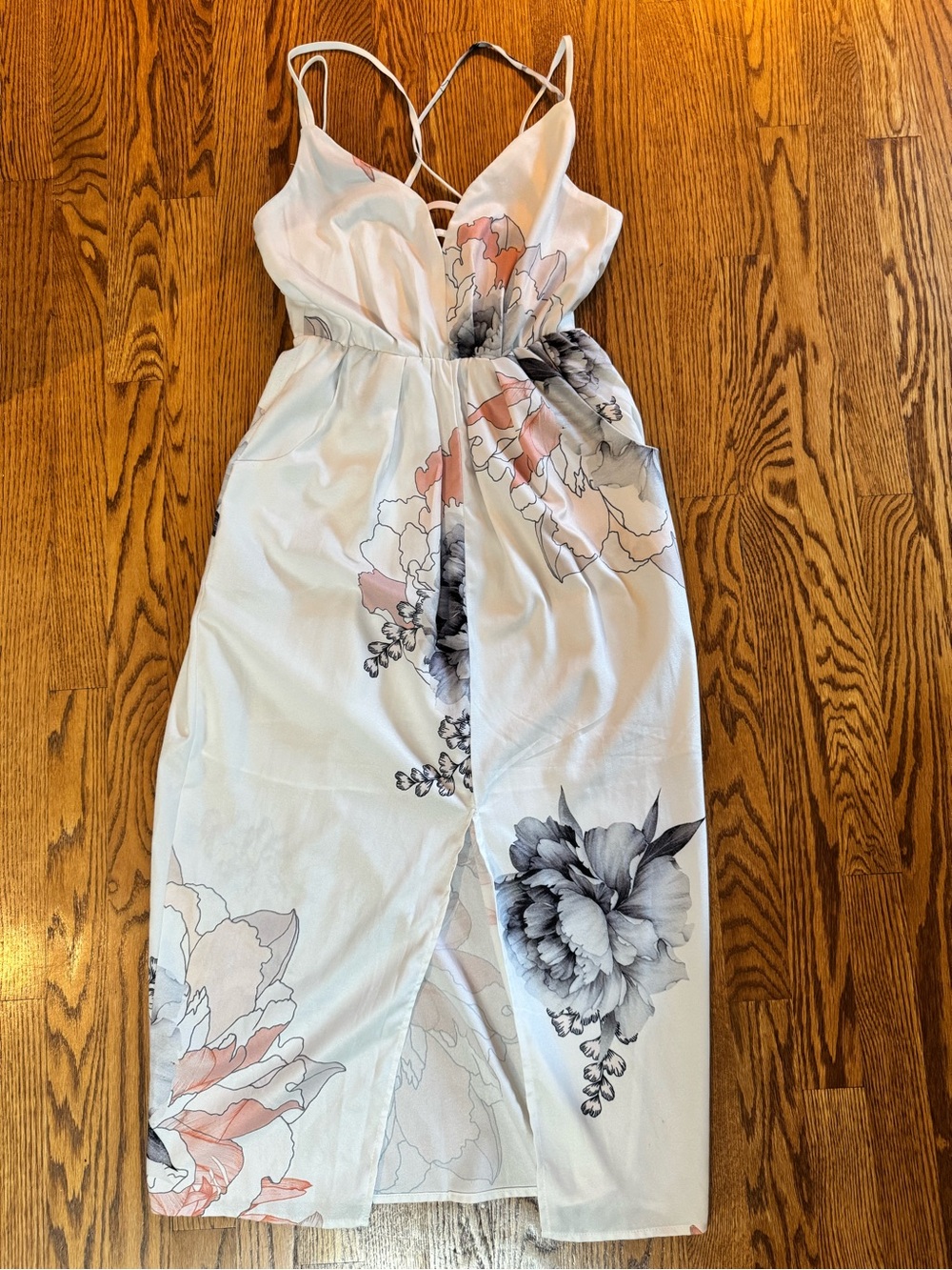White Closet Floral Midi Slip Dress with Crisscross Straps and Pockets - AU8